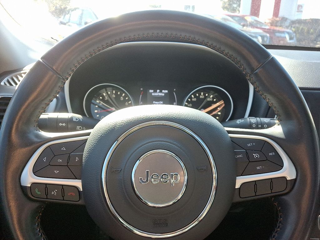 Thumbnail: 2019 Jeep Compass - 19