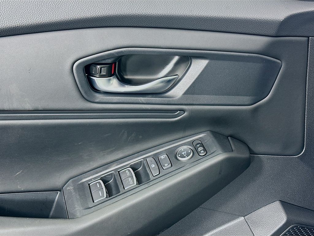 Thumbnail: 2025 Honda Accord - 19