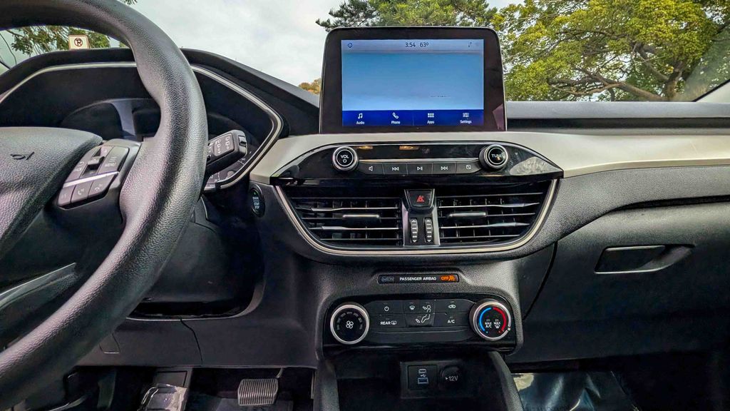 Used 2022 Ford Escape SE 4D Sport Utility