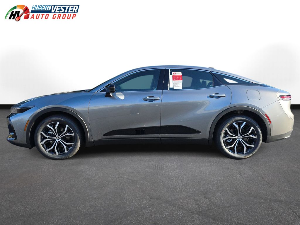 2026 Toyota Crown XLE's photo