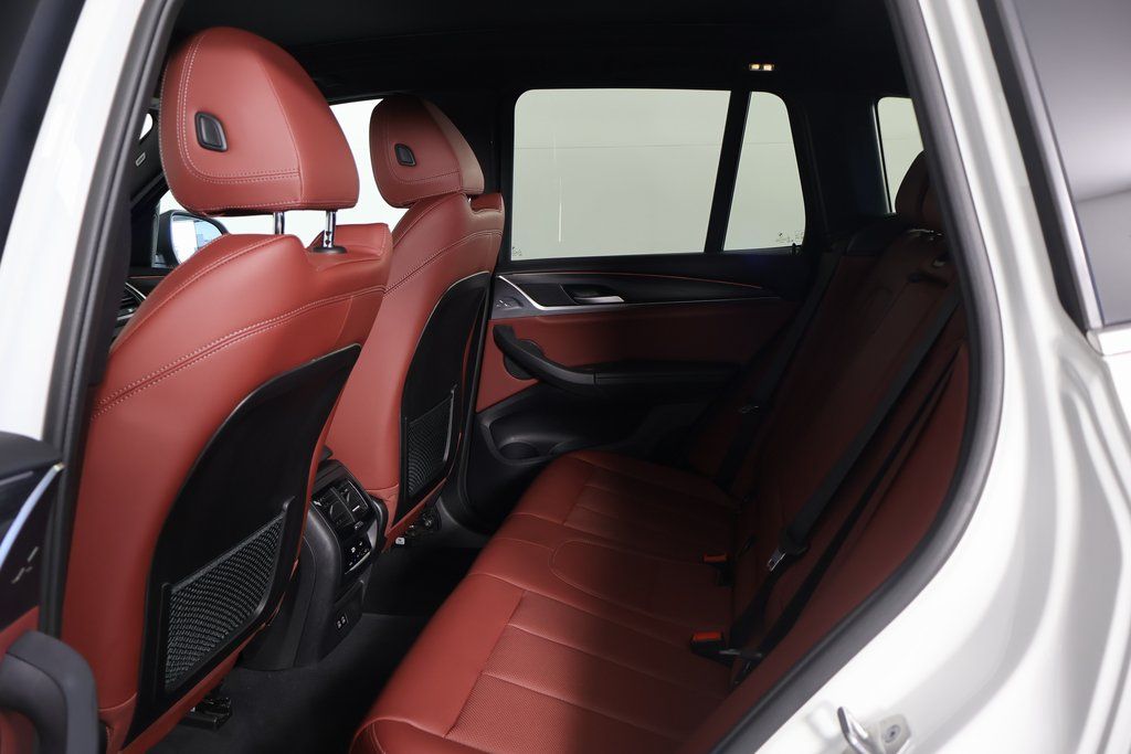 Thumbnail: 2023 BMW X3 - 11