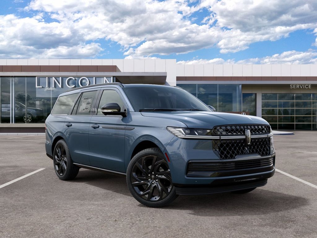 Thumbnail: 2027 Lincoln Navigator - 4