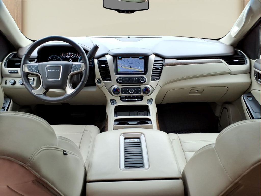 GMCYukon26
