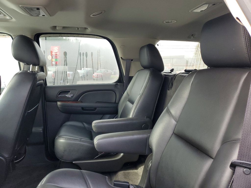 2013 GMC Yukon SLT 25