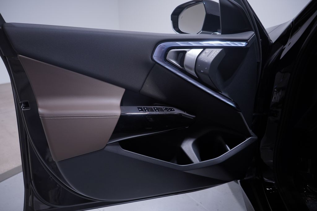 Thumbnail: 2026 BMW X3 - 10