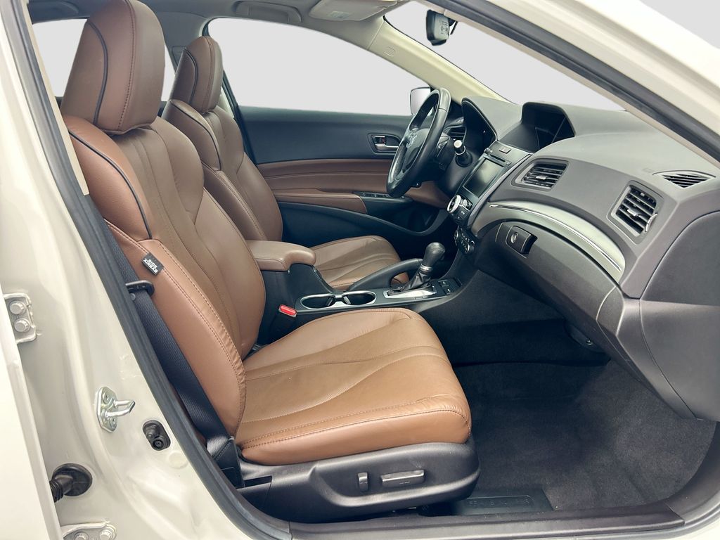 Thumbnail: 2021 Acura ILX - 18