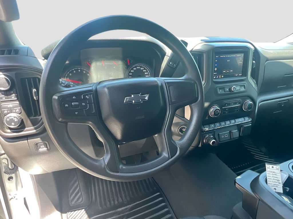 Used 2022 White Chevrolet Custom Trail Boss image 11