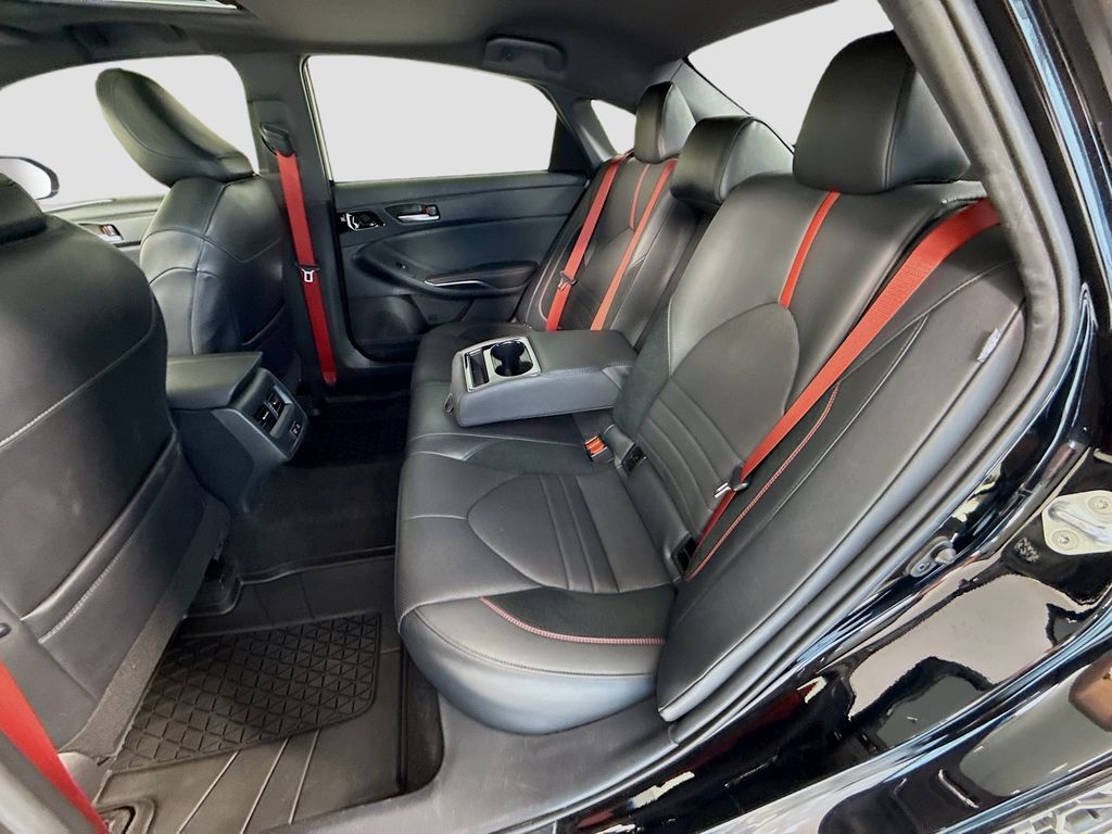 Thumbnail: 2021 Toyota Avalon - 22