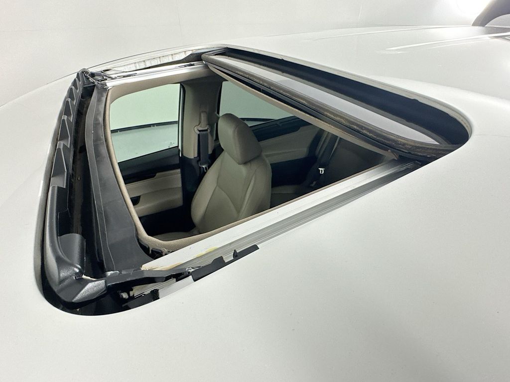 Used Car 2021 Honda Odyssey  Touring For Sale Under $30,000 In Austin, Texas