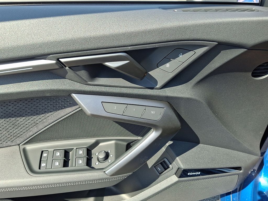 Thumbnail: 2026 Audi RS 3 - 9