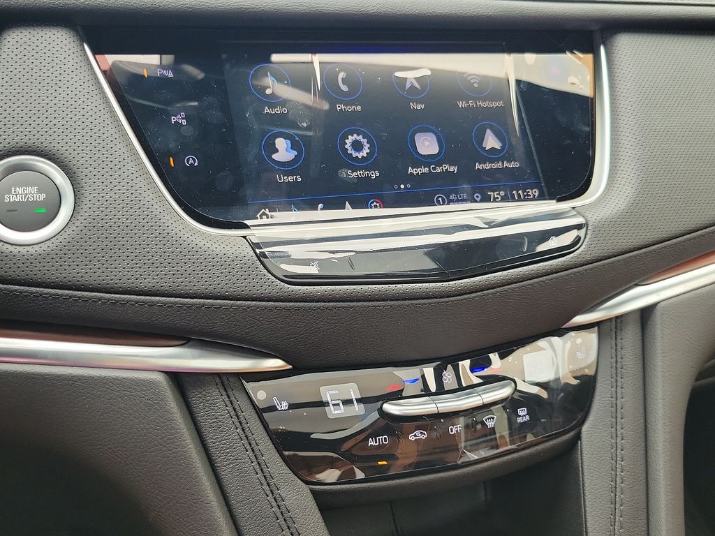 Thumbnail: 2025 Cadillac XT5 - 8
