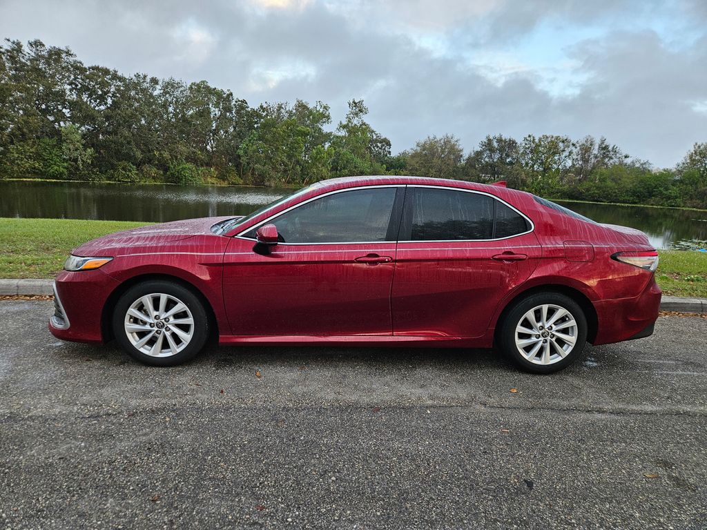 2021 Toyota Camry LE 2