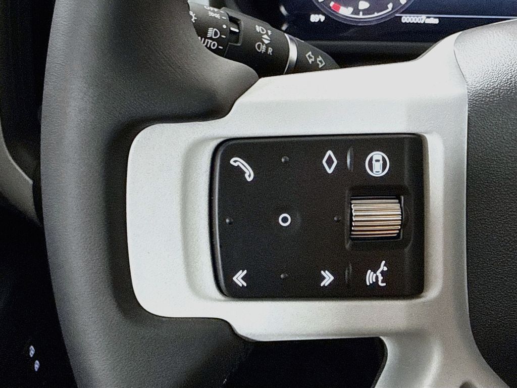 Thumbnail: 2026 Land Rover Defender - 12