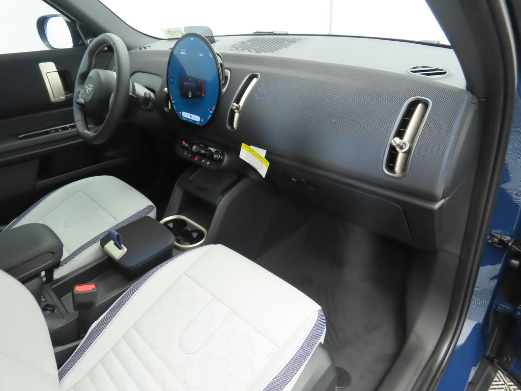 Thumbnail: 2026 MINI Cooper Countryman - 19