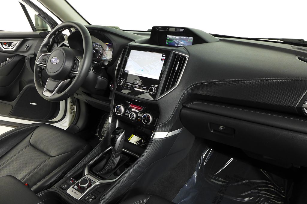 2024 Subaru Forester Touring 15