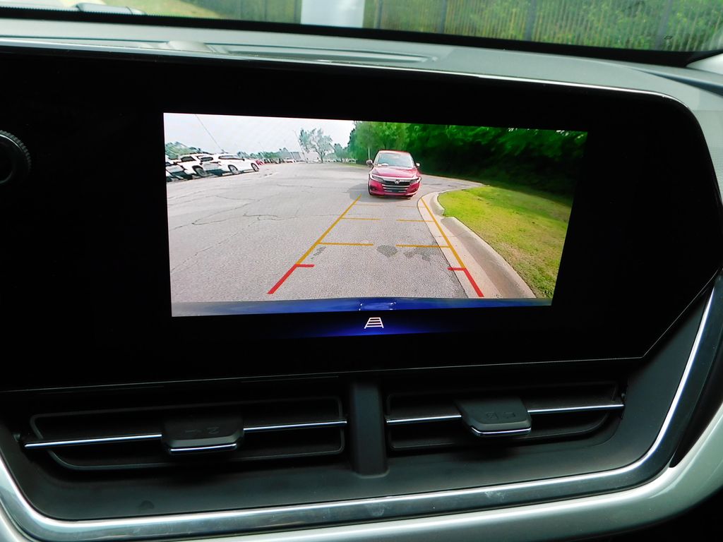 Thumbnail: 2024 Chevrolet Trax - 12