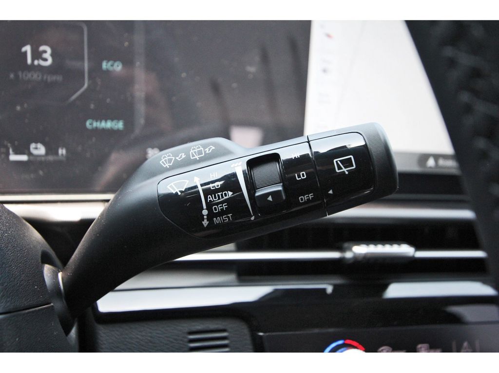 New 2026 Kia Sportage Hybrid SUV