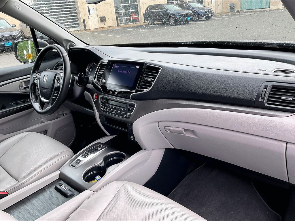 2023 Honda Ridgeline — photo 14