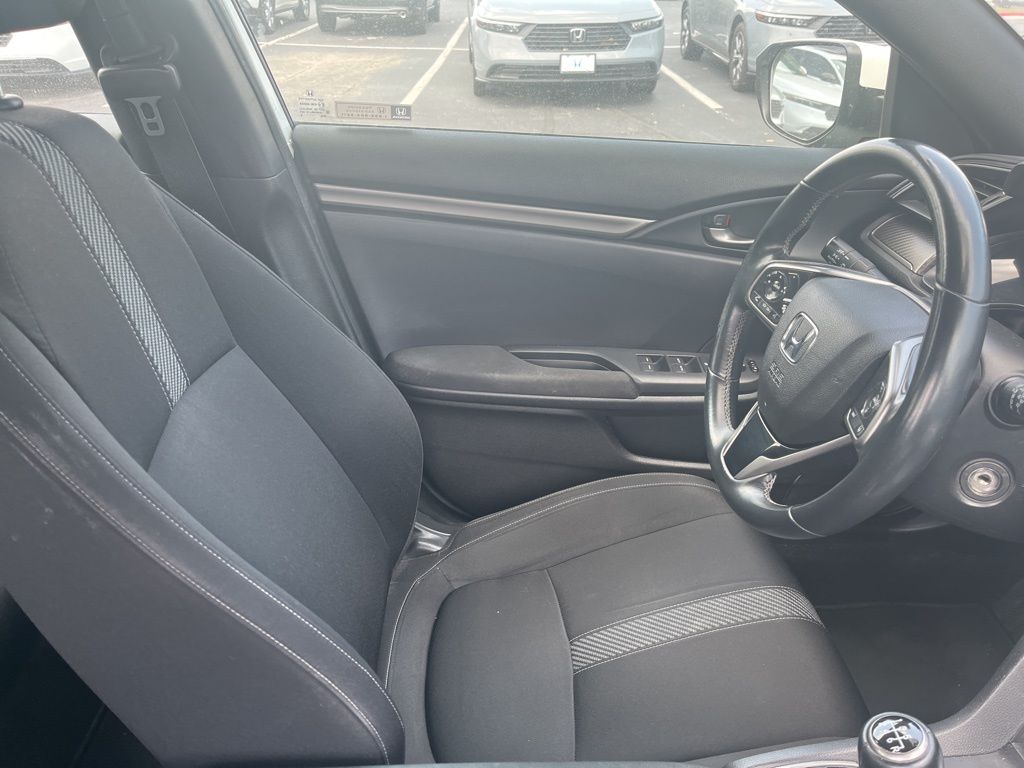 2019 Honda Civic Sport 4