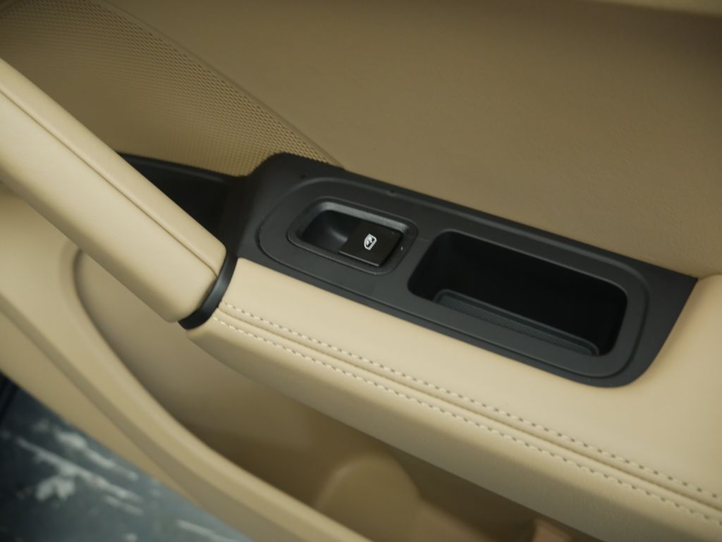 Thumbnail: 2026 Porsche  - 29