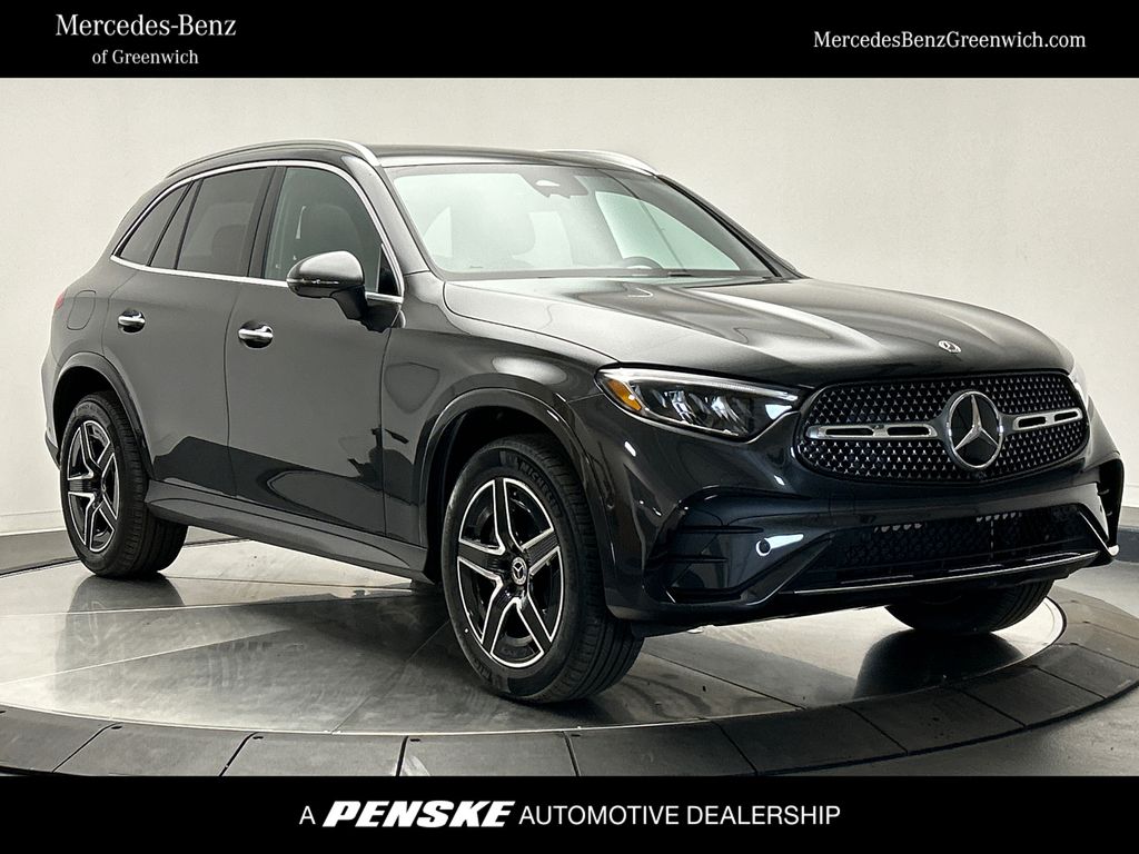 2025 Mercedes-Benz GLC 300 -
                Greenwich, CT