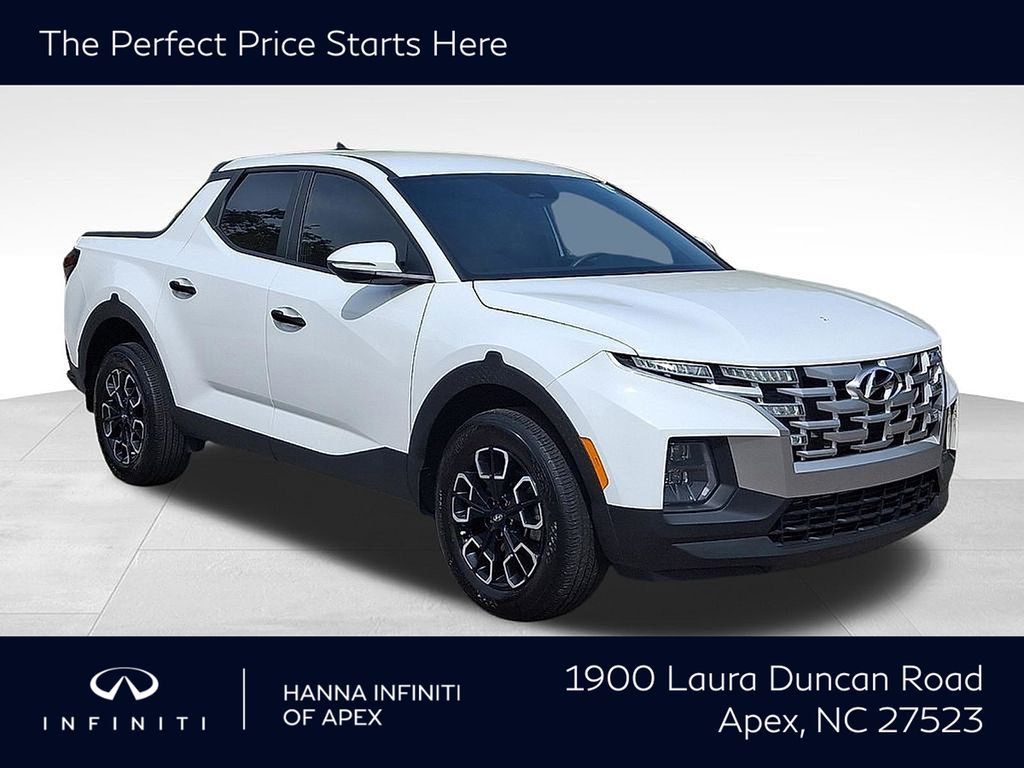 Atlas White 2024 Hyundai Santa Cruz Pickup Truck All-Wheel Drive 8-Speed Automatic