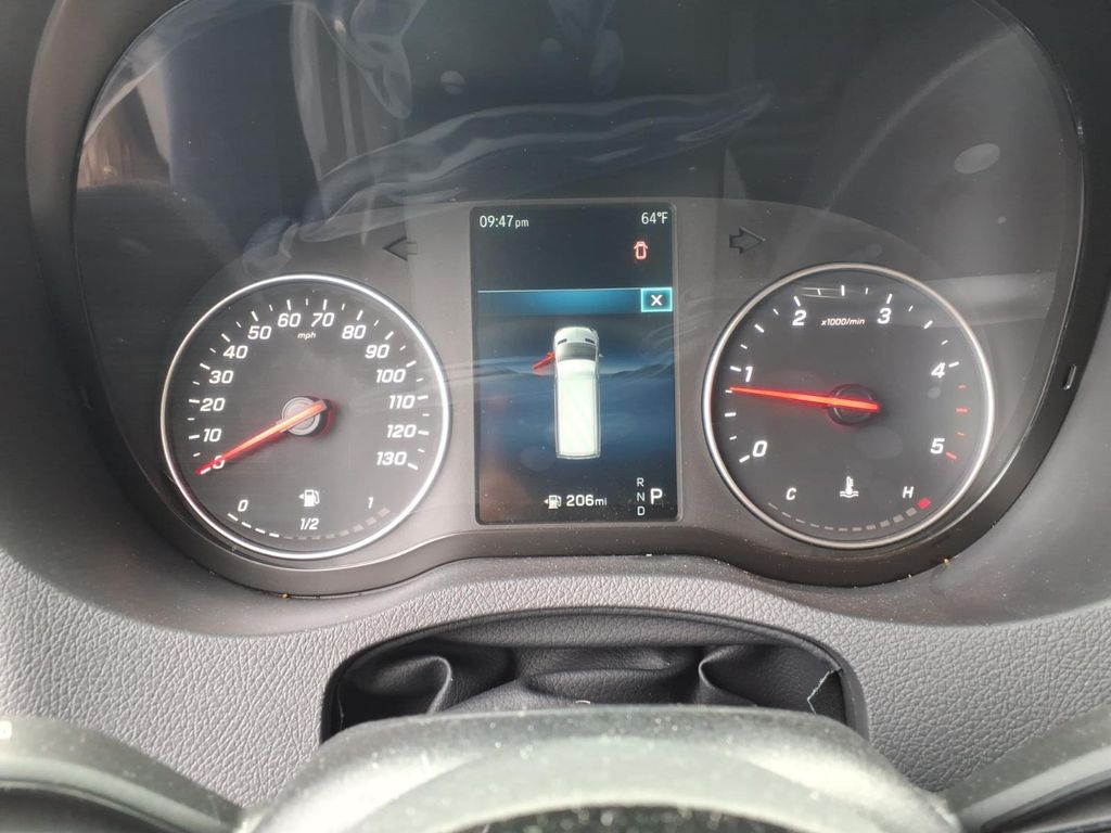 Used 2026  Mercedes-Benz Cargo 144 WB image 18