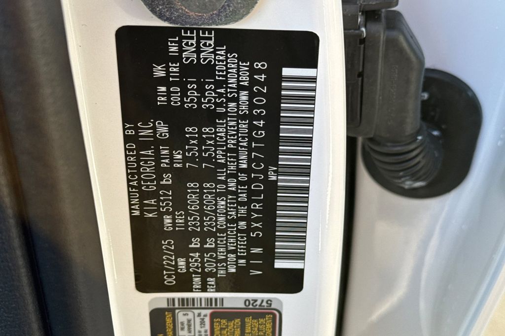 new 2026 Kia Sorento car, priced at $39,265