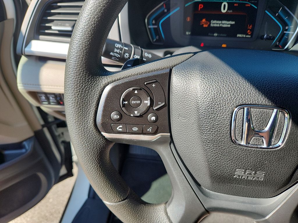 Thumbnail: 2020 Honda Odyssey - 21