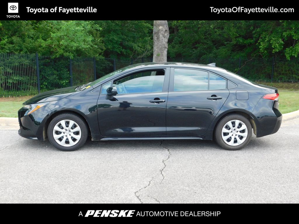 2023 Toyota Corolla LE 2