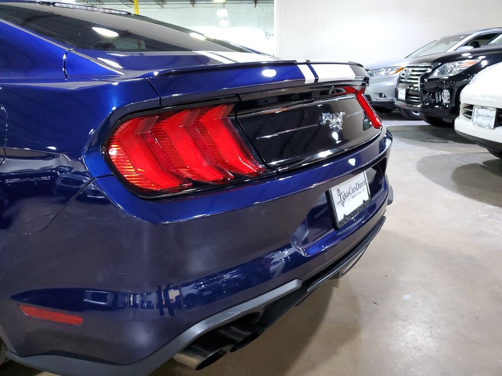 2019 Ford Mustang EcoBoost Premium 41