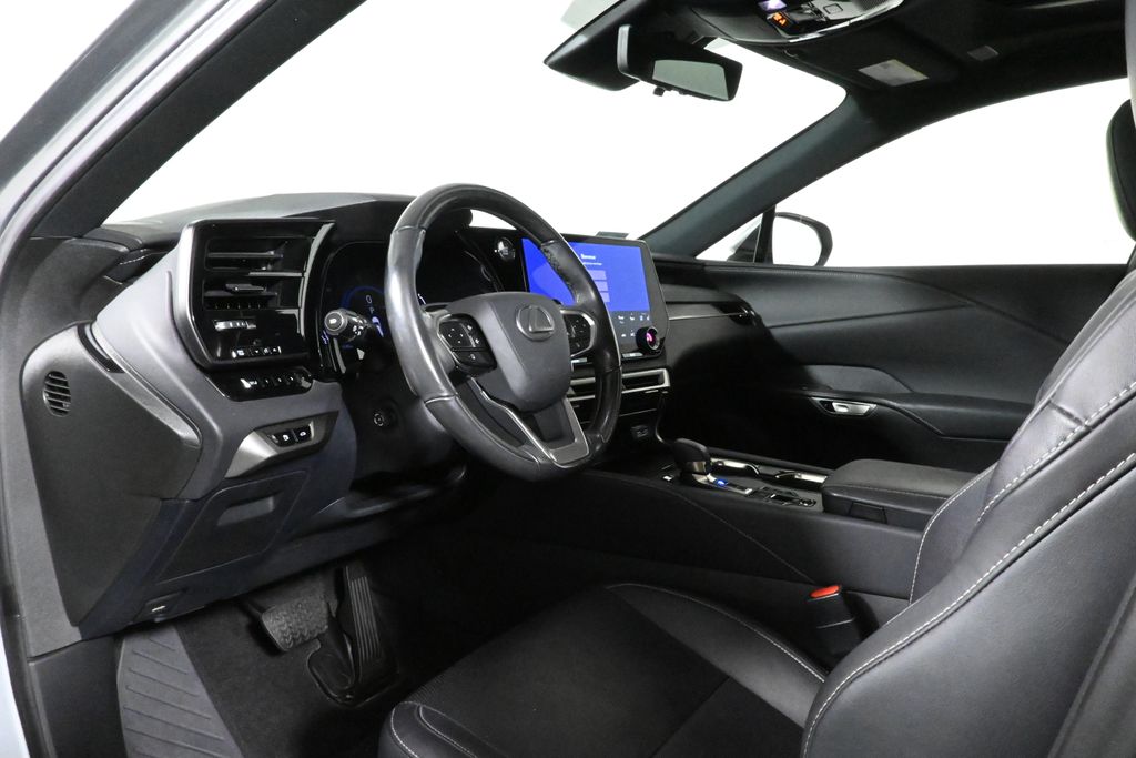 Thumbnail: 2023 Lexus RX - 15
