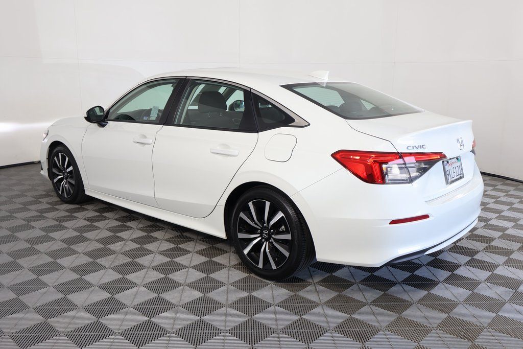 Thumbnail: 2024 Honda Civic - 6