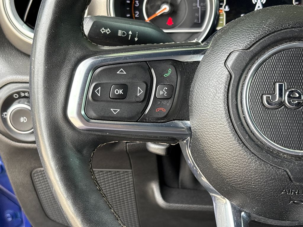 Used 2018 Blue Jeep Unlimited Sahara image 18