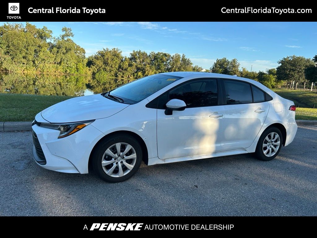 Thumbnail: 2024 Toyota Corolla - 1