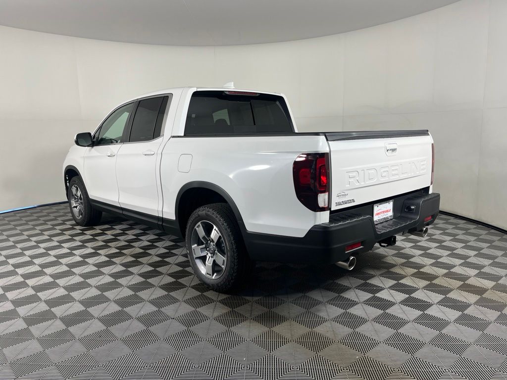 Thumbnail: 2026 Honda Ridgeline - 3