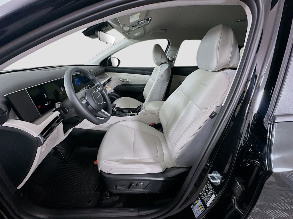 Thumbnail: 2026 Hyundai Tucson - 15