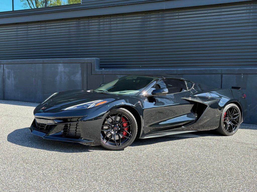Black 2025 Chevrolet Corvette Coupe Rear-Wheel Drive 8-Speed Dual Clutch