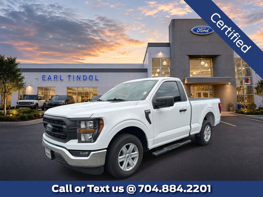 Oxford White 2023 Ford F-150 Pickup Truck 4X2 Automatic