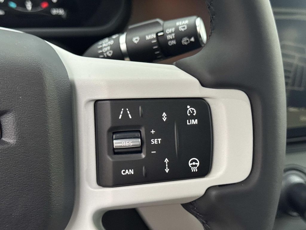 New 2026 Gray Land Rover X-Dynamic SE image 30