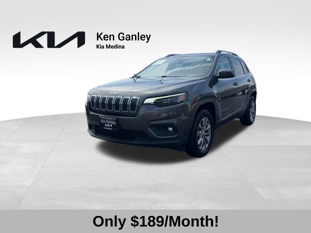 Gray (Granite Crystal Metallic Clearcoat) 2019 Jeep Cherokee Latitude Plus 4WD SUV / Crossover Four-Wheel Drive 9-Speed Automatic