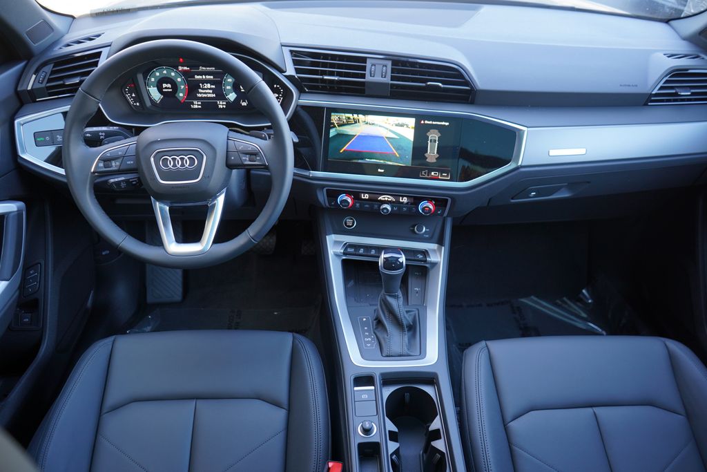 2024 Audi Q3  11