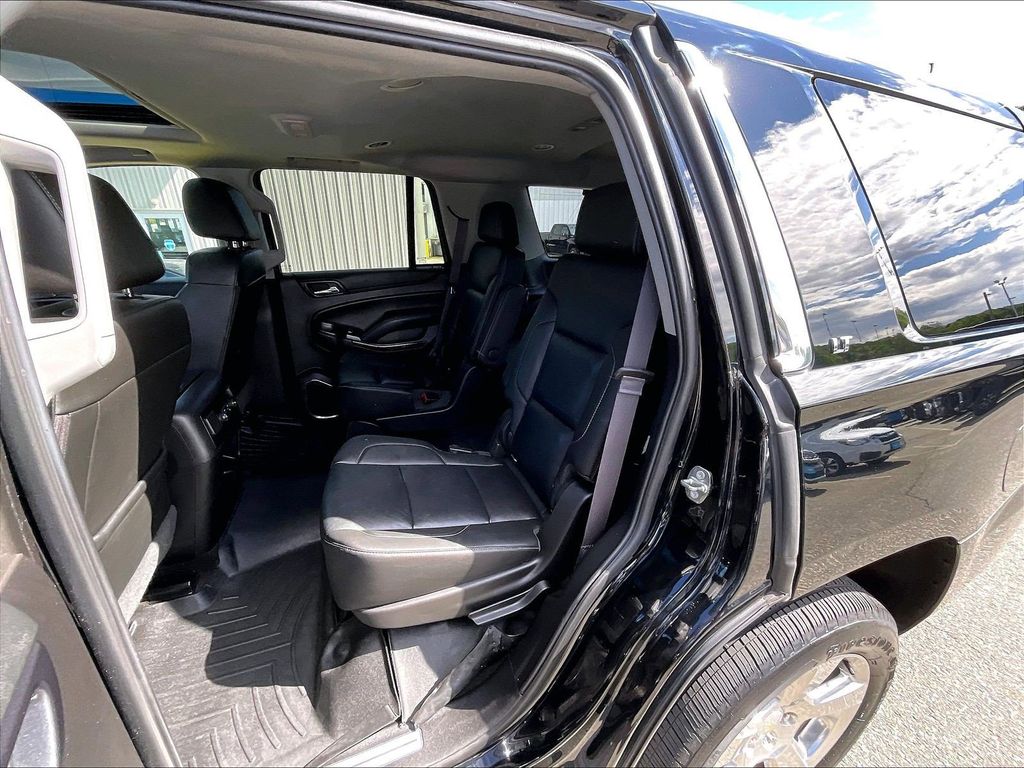 2017 Chevrolet Tahoe — photo 15