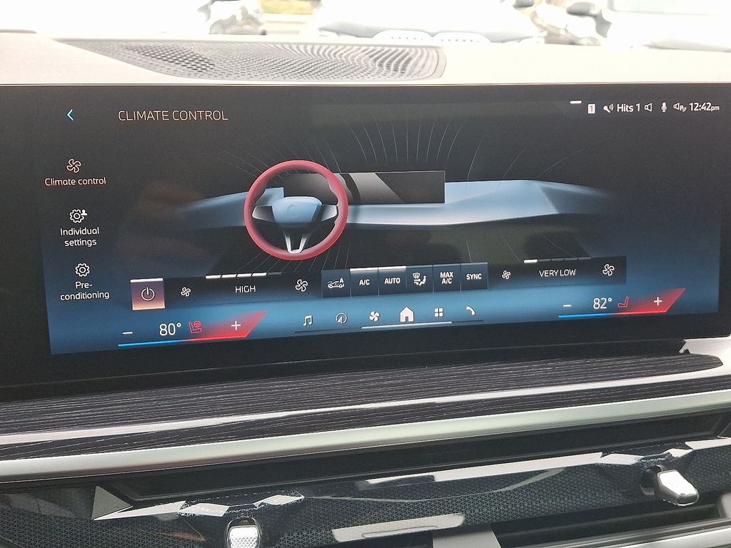 Thumbnail: 2025 BMW X5 - 17