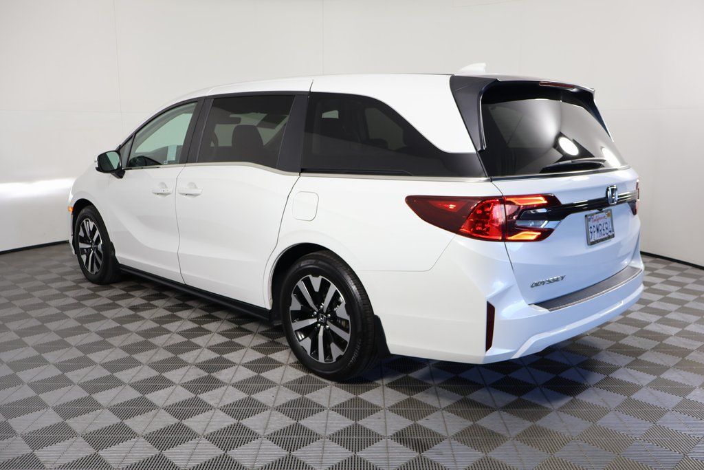 Thumbnail: 2025 Honda Odyssey - 6