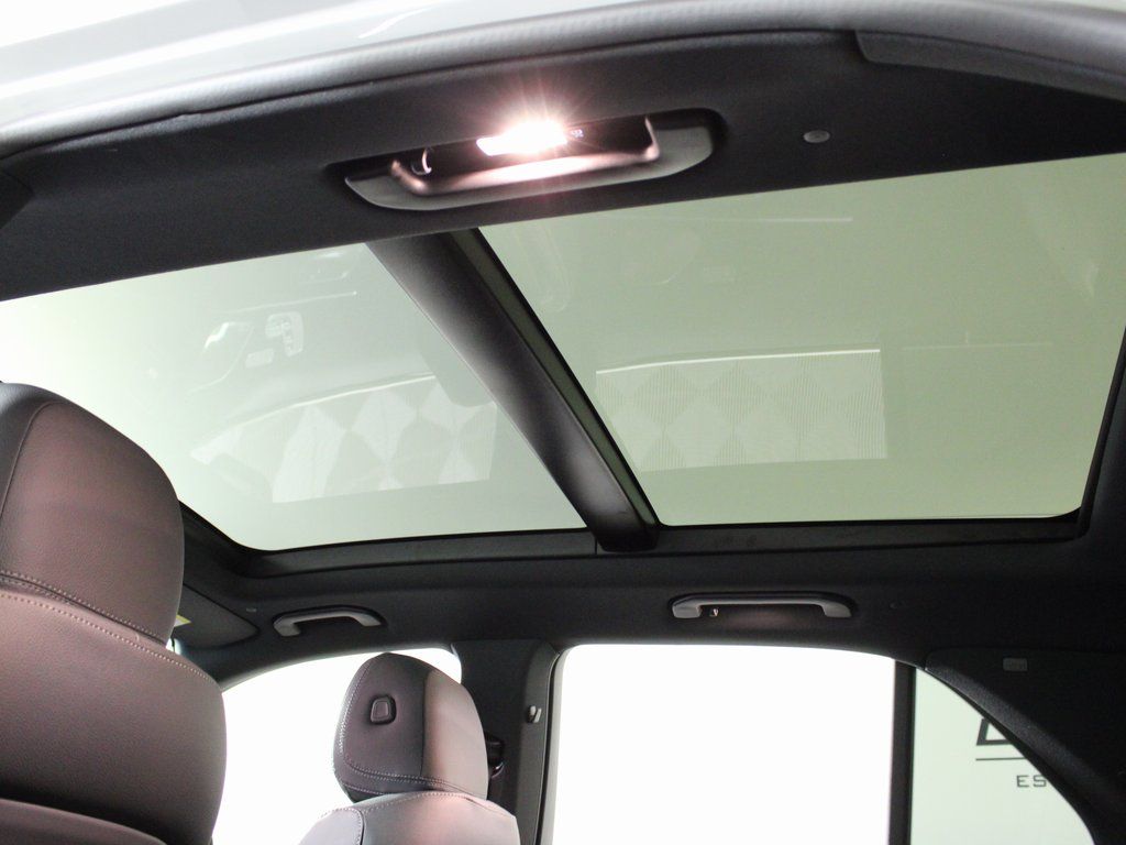 used 2026 Mercedes-Benz GLE car, priced at $57,997