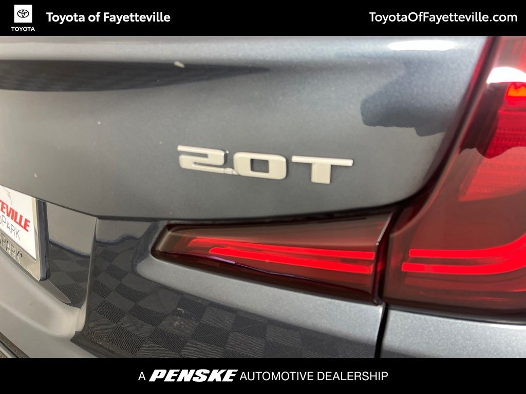 Thumbnail: 2019 Cadillac XT4 - 14