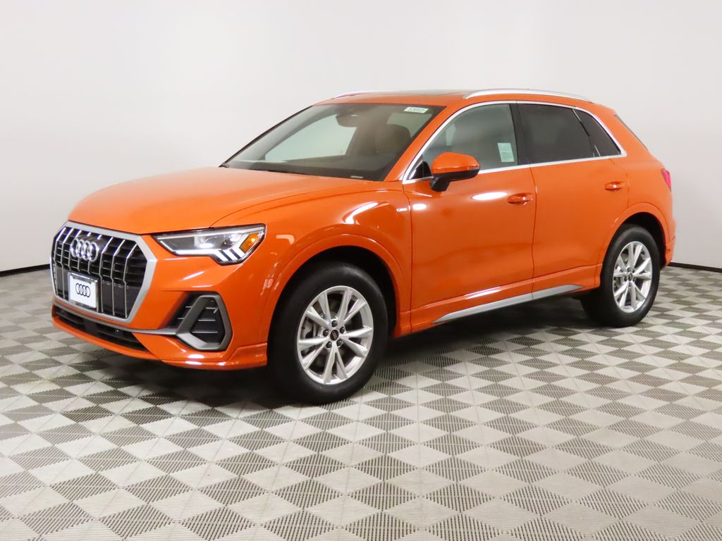 Thumbnail: 2025 Audi Q3 - 1