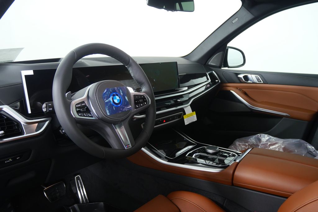 Thumbnail: 2026 BMW X5 - 13