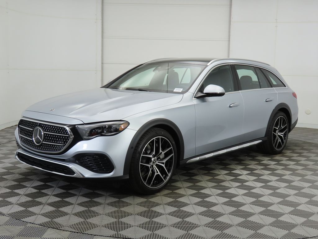 Thumbnail: 2026 Mercedes-Benz E-Class - 1